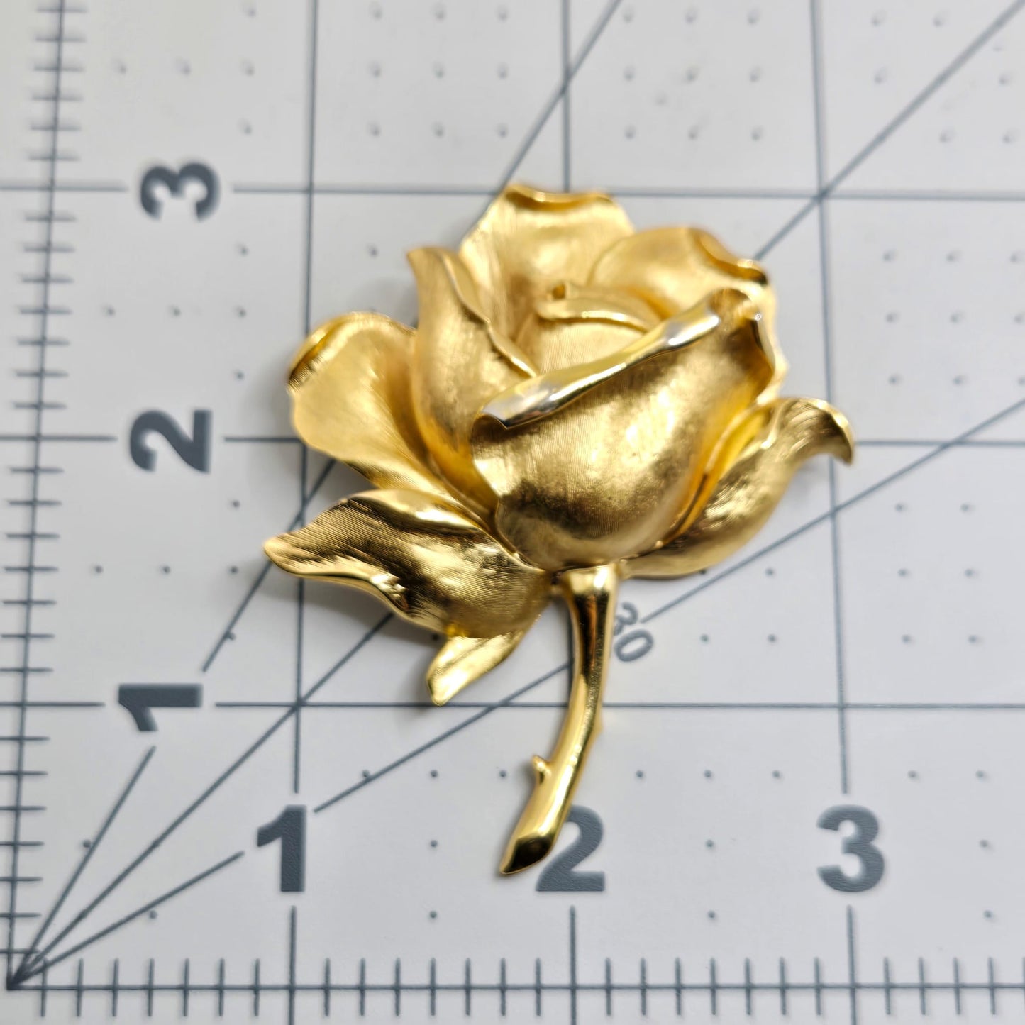 Vintage TRIFARI huge rose gold tone brooch pin