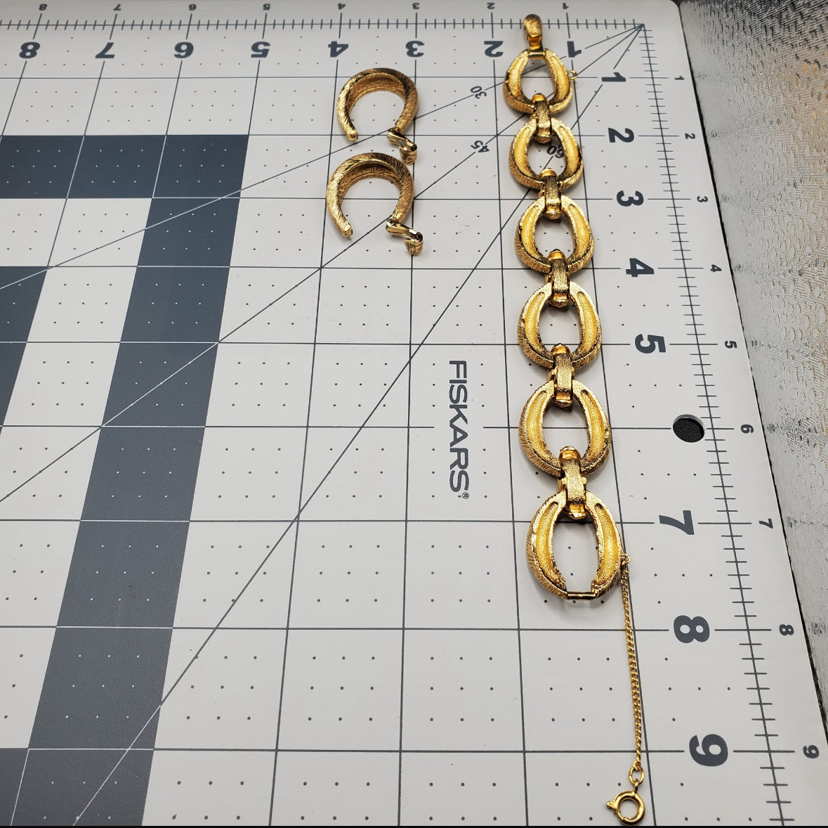 Vintage PANETTA Chunky Link Bracelet & Clip On Earrings Set Gold Tone