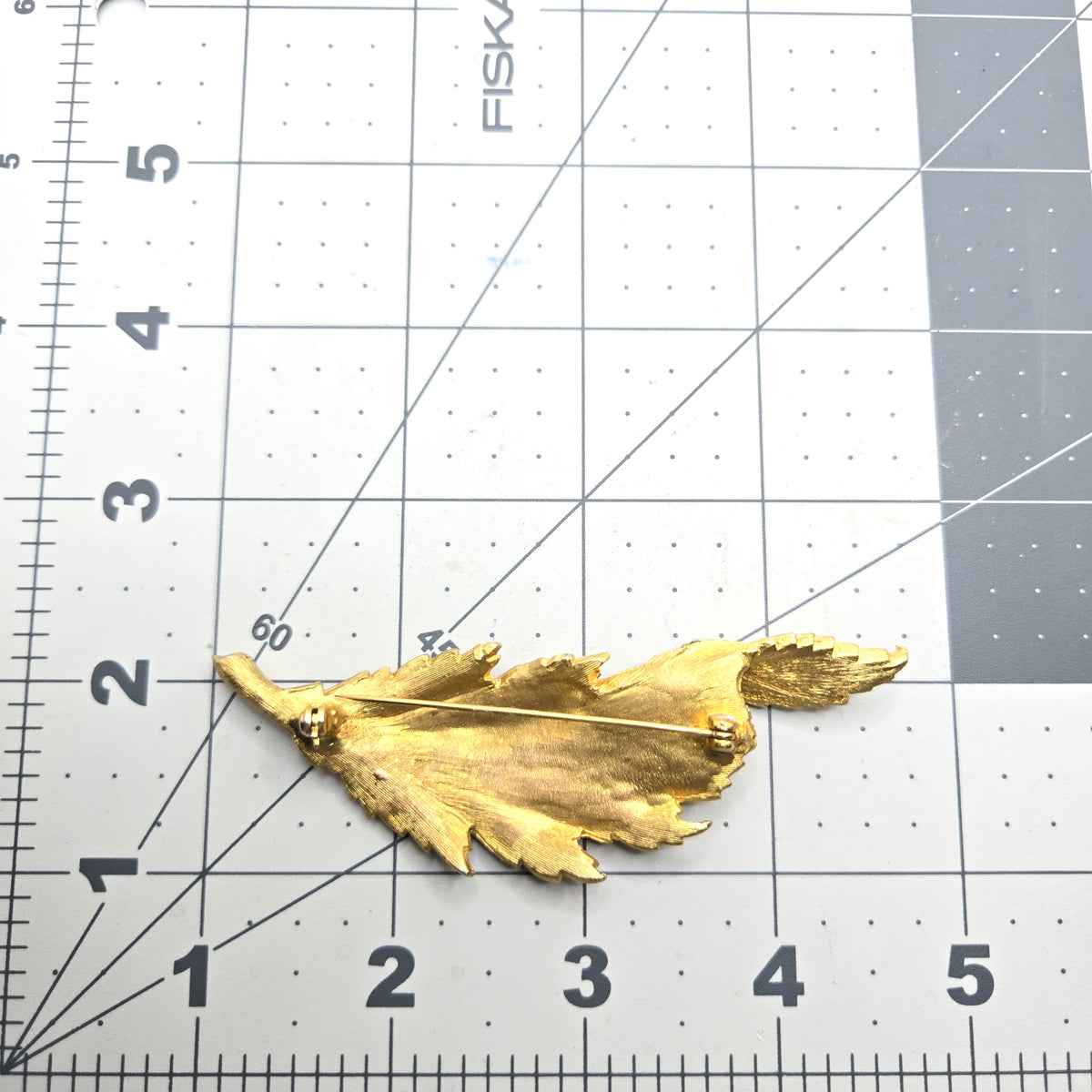 Vintage Designer Runway Large Statement Leaf Gold Tone Crystal Brooch Pin