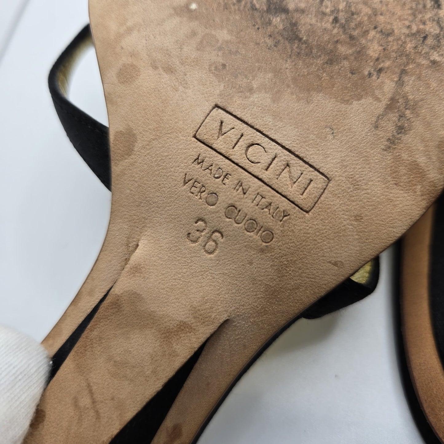 Vintage Giuseppe Zanotti Jeweled Flower black gold Sandals size 36