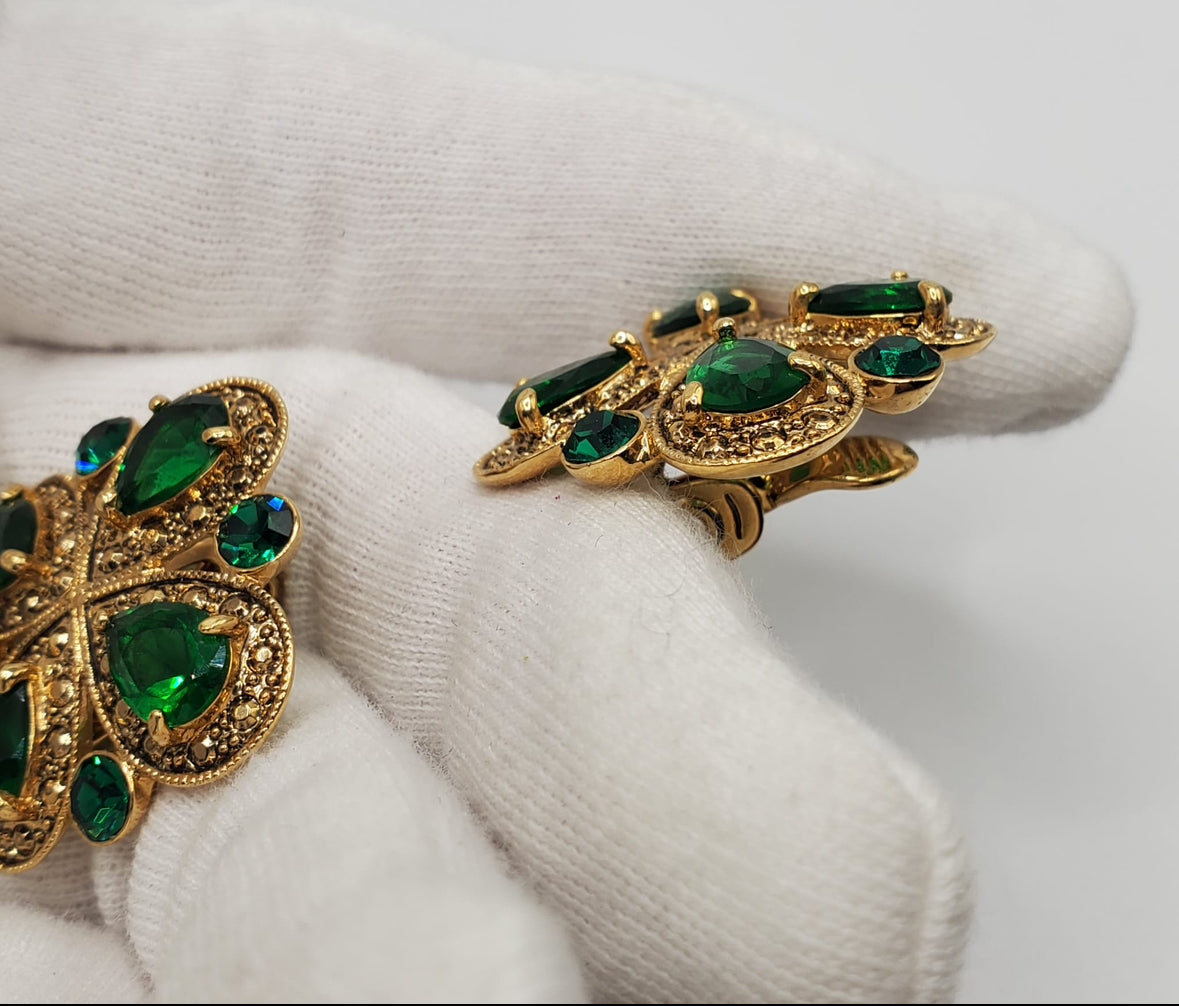 Vintage MONET Green Emerald Gold Tone Cross Clip On Earrings