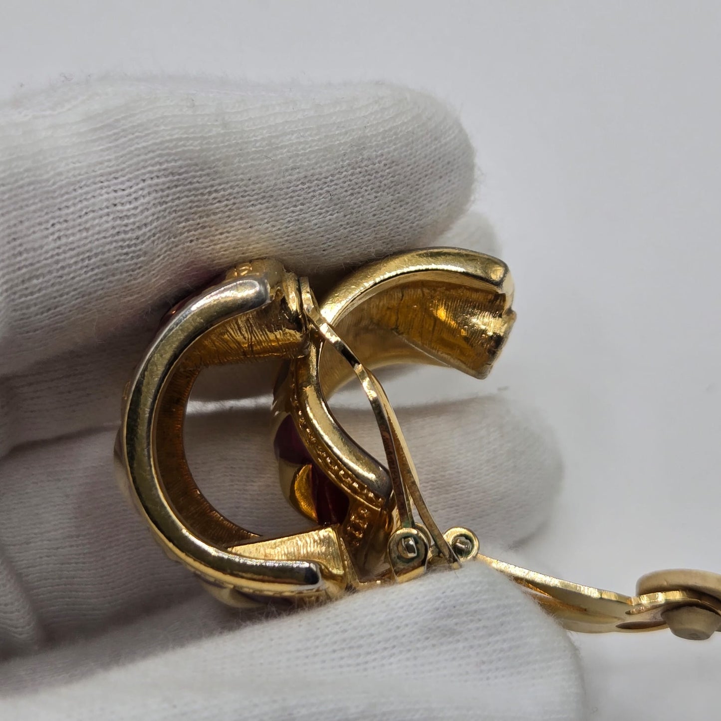 Vintage SWAROVSKI SWAN half hoop red enamel purple crystal gold tone Etruscan Clip On Earrings