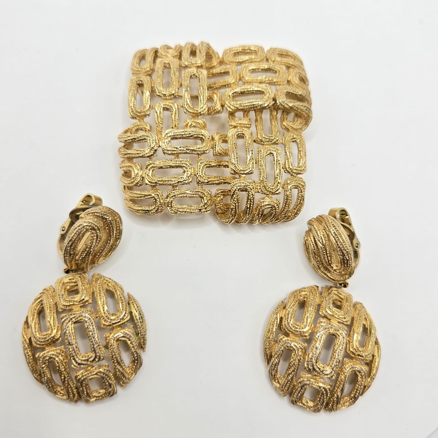 Vintage TRIFARI crown signed woven, open work  gold tone brooch pin and dangle clip on earrings set