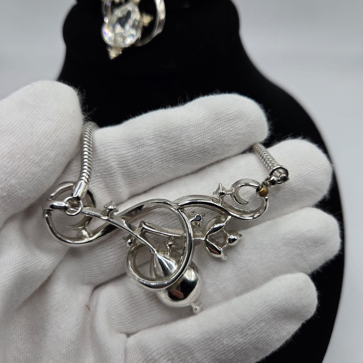 Vintage TRIFARI Alfred Philippe Gem of India silver tone rhinestones Necklace and Brooch pin set