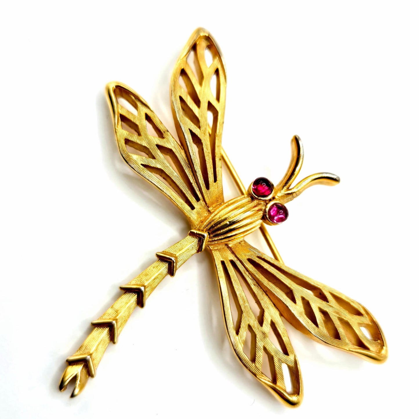 Vintage TRIFARI CROWN signed Dragonfly purple eyes gold tone Brooch pin