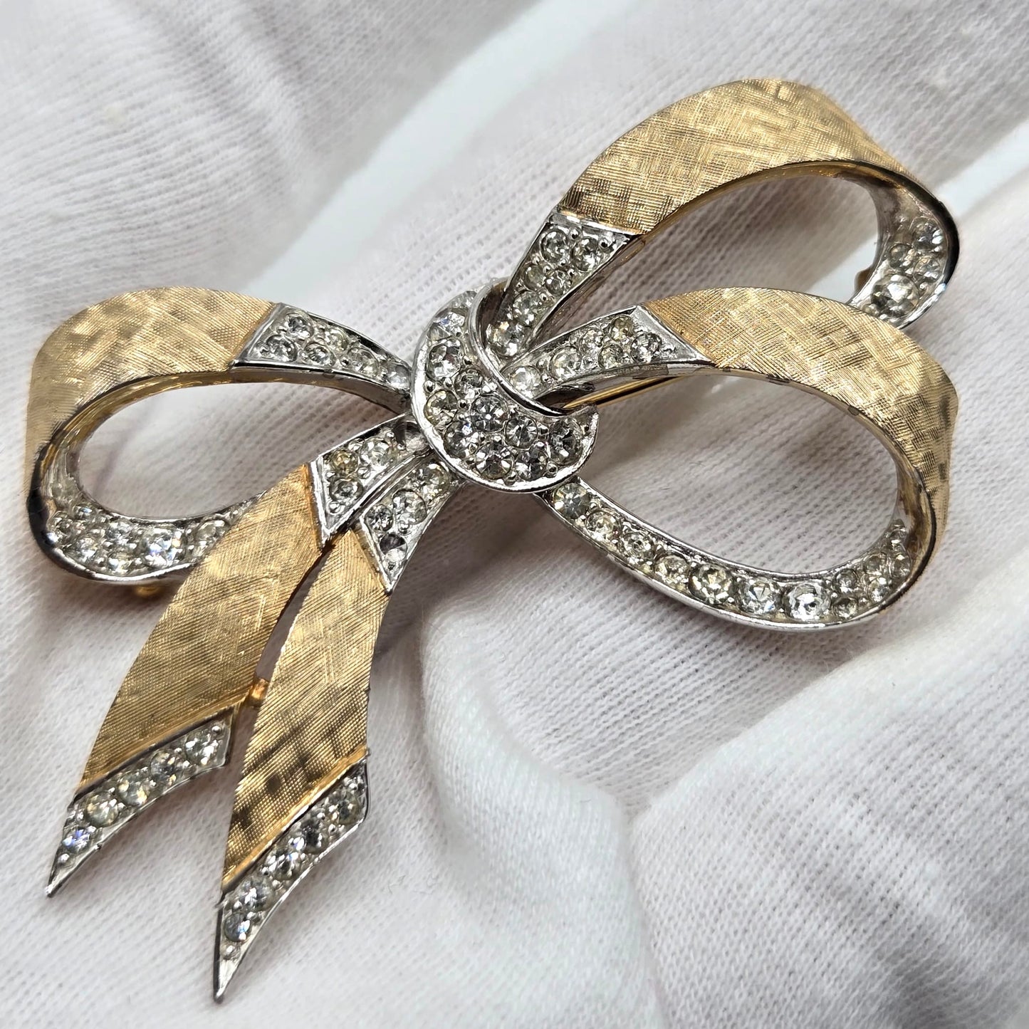 Vintage MARCEL BOUCHER Pave Rhinestones Bow gold tone brooch pin