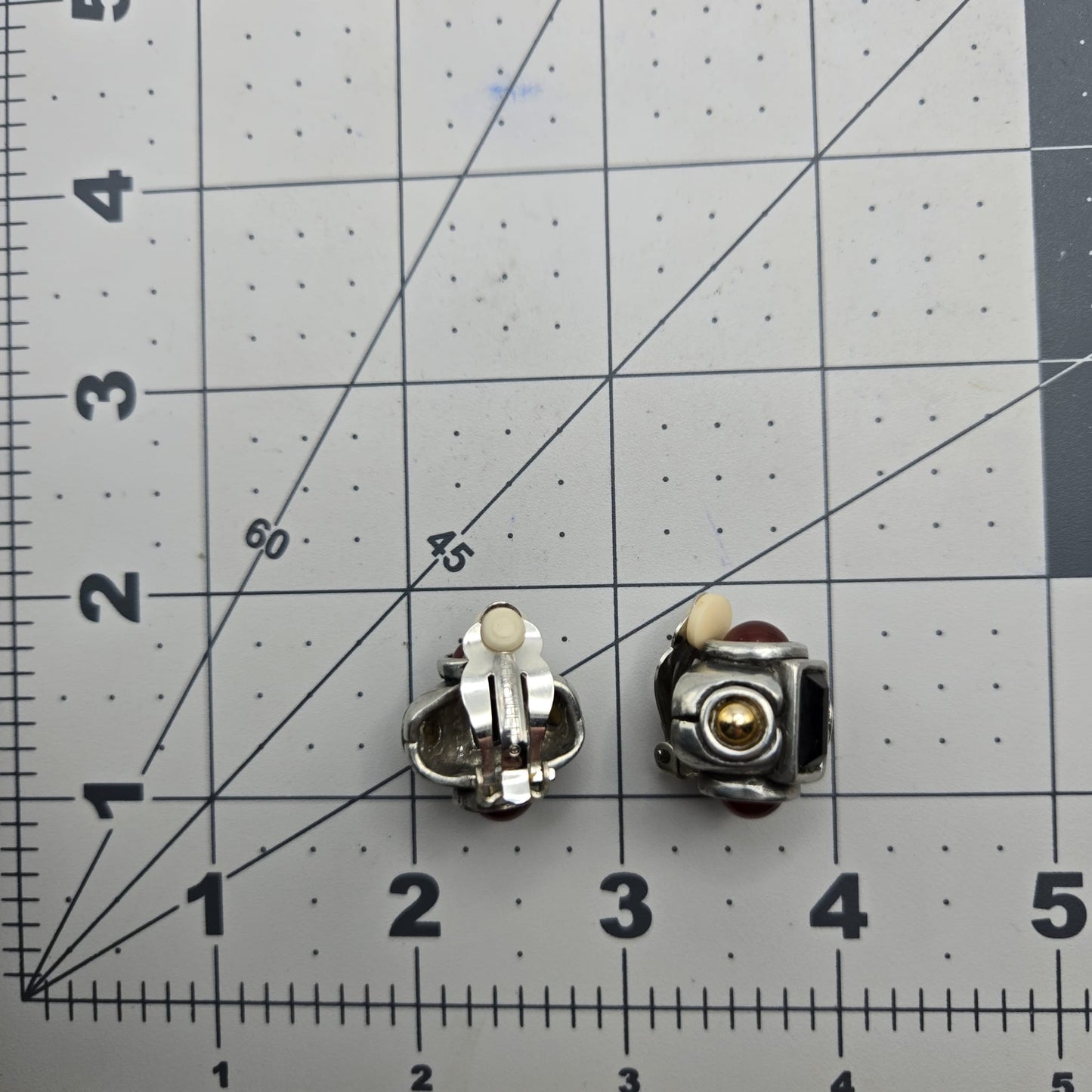 Vintage FAHRENHEIT Mixed Metal red black Cabochon Modernist  silver tone Clip on Earrings