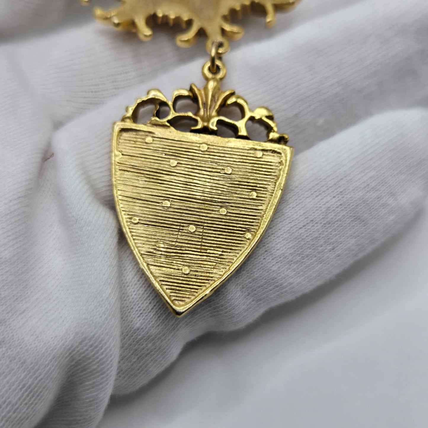 Vintage Symbol Crest Dangle Shield black Enamel gold tone Brooch