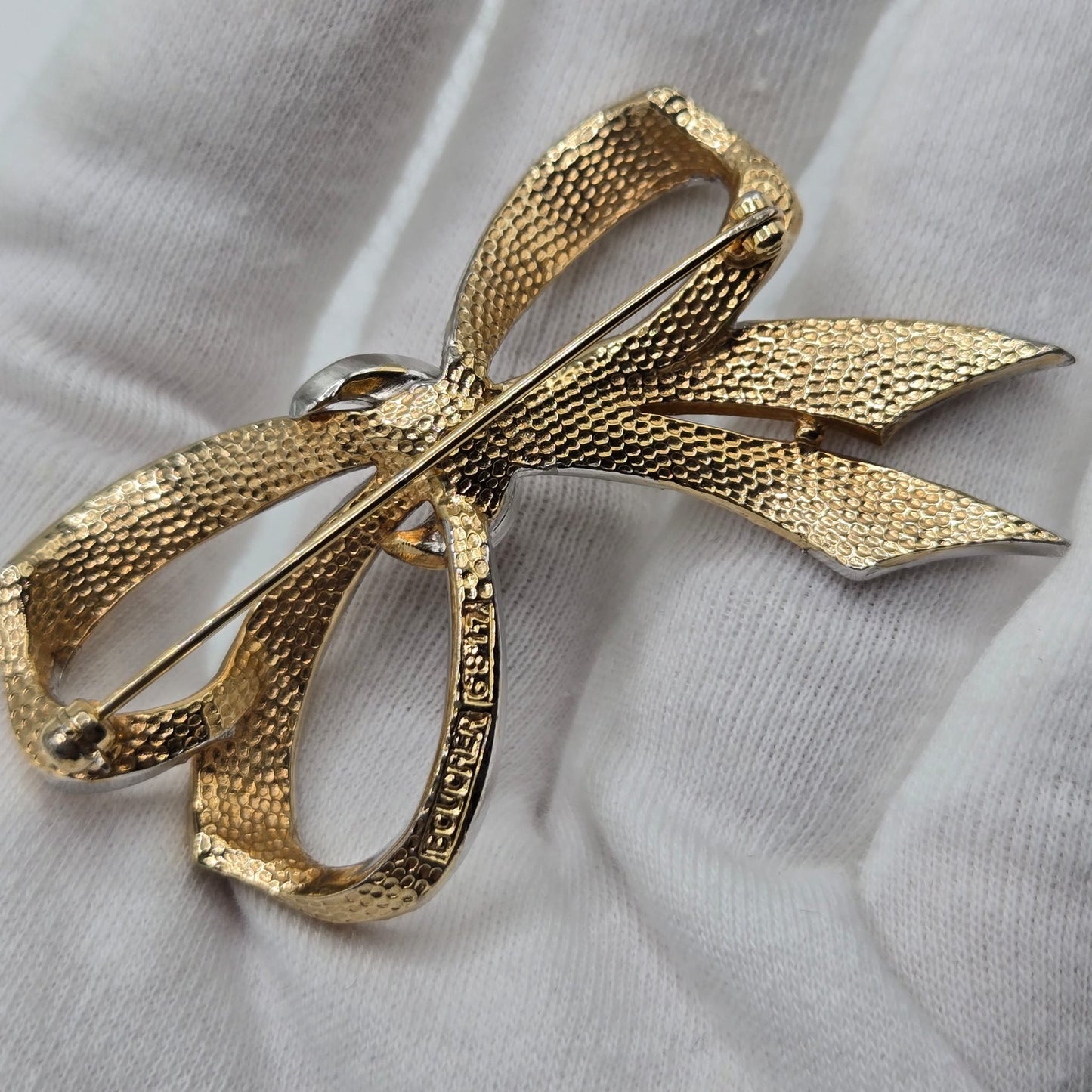 Vintage MARCEL BOUCHER Pave Rhinestones Bow gold tone brooch pin