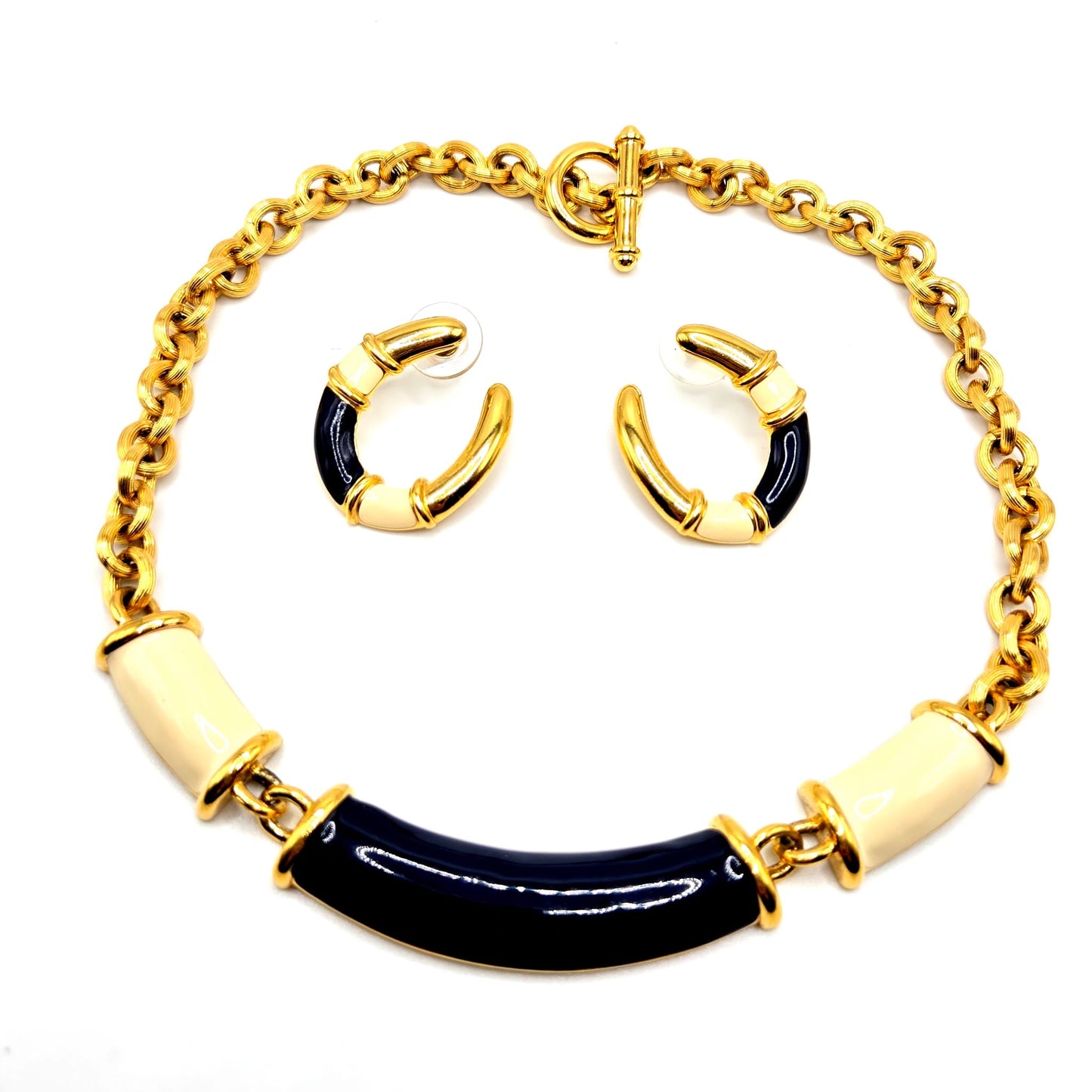 Vintage MONET navy blue and cream enamel gold tone chain necklace and earrings set designer runway