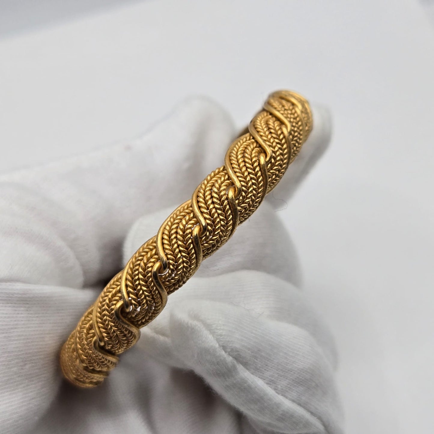 Vintage 925 Silver Temple Kada braided screw pink Cabochon gold tone bracelet