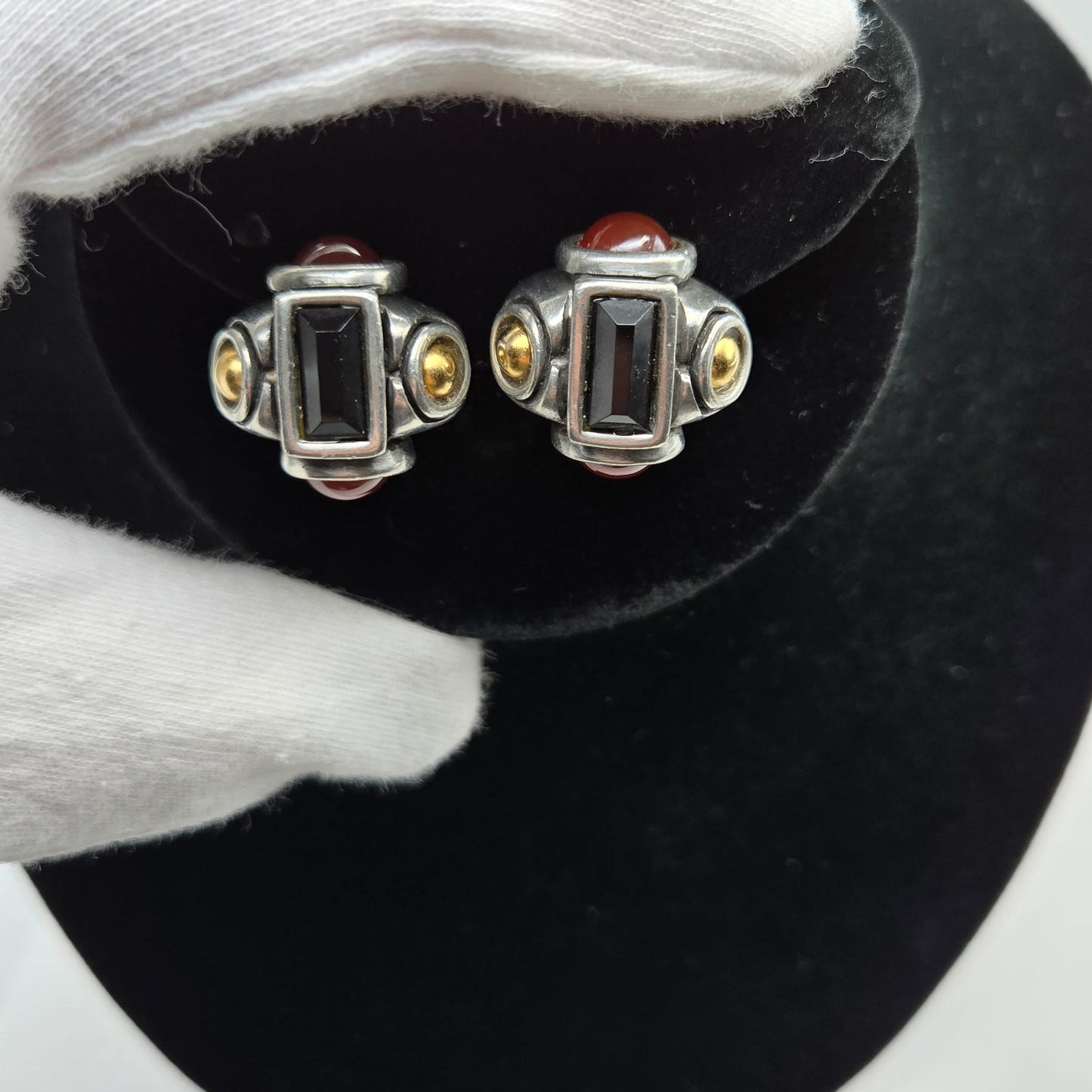 Vintage FAHRENHEIT Mixed Metal red black Cabochon Modernist  silver tone Clip on Earrings