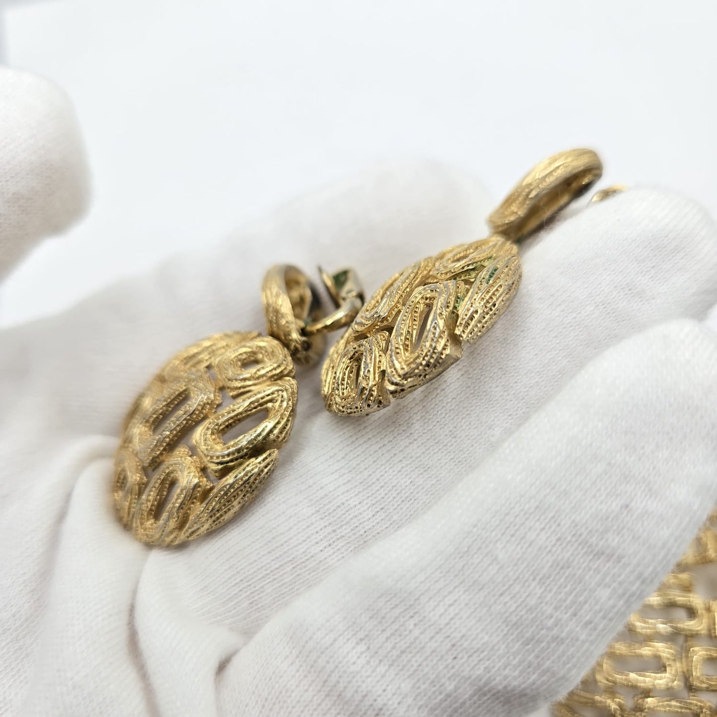 Vintage TRIFARI crown signed woven, open work  gold tone brooch pin and dangle clip on earrings set