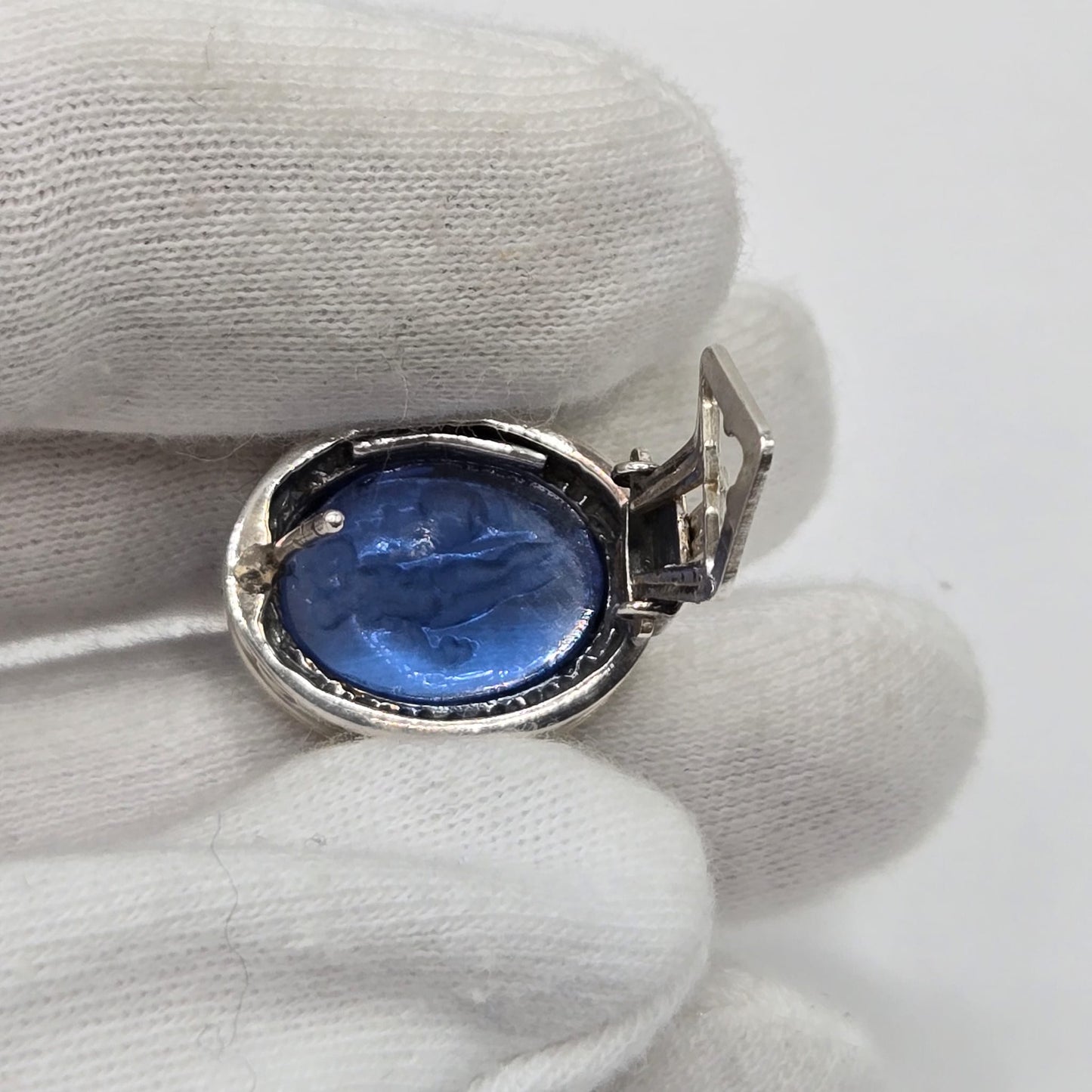 Vintage Italian FLLI MENEGATTI  925 Sterling Silver, 18K Yellow
Gold Blue Hand Carved Venetian Glass Intaglio EARRINGS