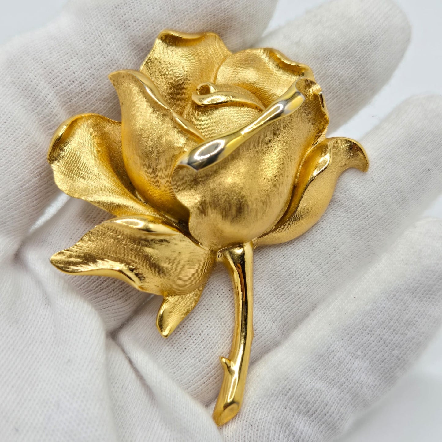 Vintage TRIFARI huge rose gold tone brooch pin