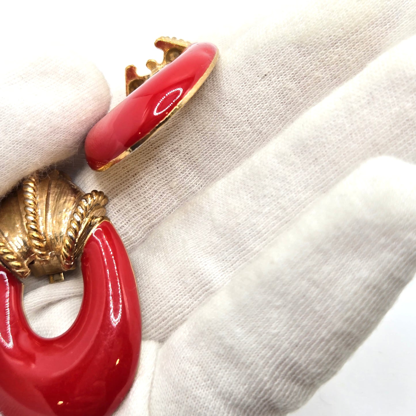 Vintage DOOR KNOCKER Large Etruscan Red Enamel Gold tone Dangle Clip on Earrings