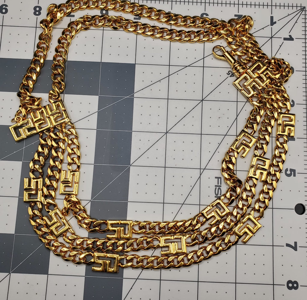 St. JOHN セントジョン チェーン　ベルトゴールド　24金GF Vintage ST JOHN SJ Logo Designer Runway Layered Gold Tone Chain