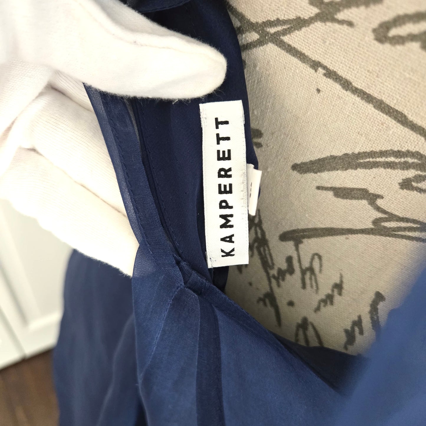 KAMPERETT Meiere  Silk Organza  Navy Blue Dress size L