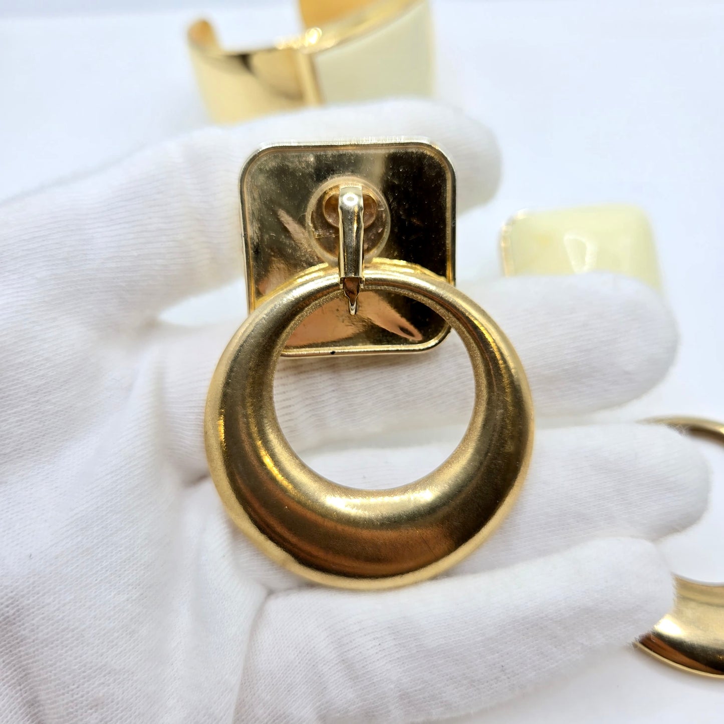 Vintage AVON Cream square lucite gold tone bracelet and clip on earrings set designer runway