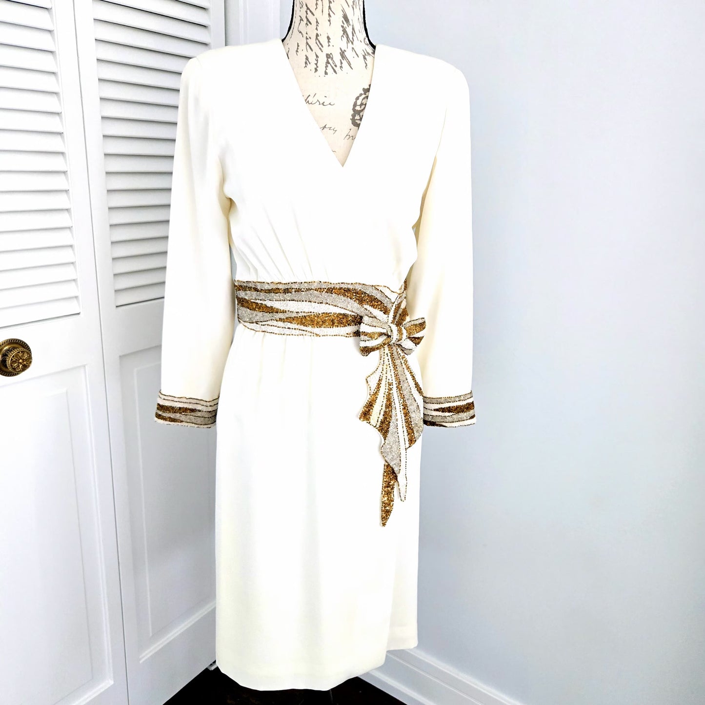 Vintage Bob Mackie off White Cocktail Party Dress Beaded Sequin Dress Long Sleeve Wedding Party Dress Small Cher Dress size 0-2