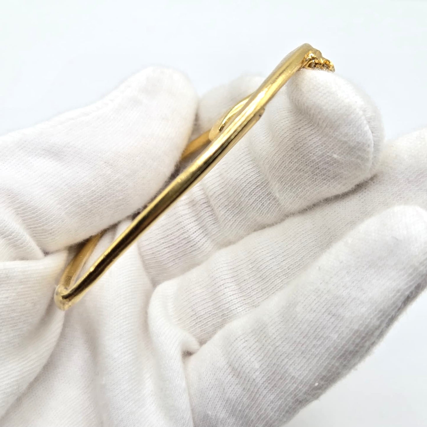 Vintage Huge Heart gold tone brooch pin