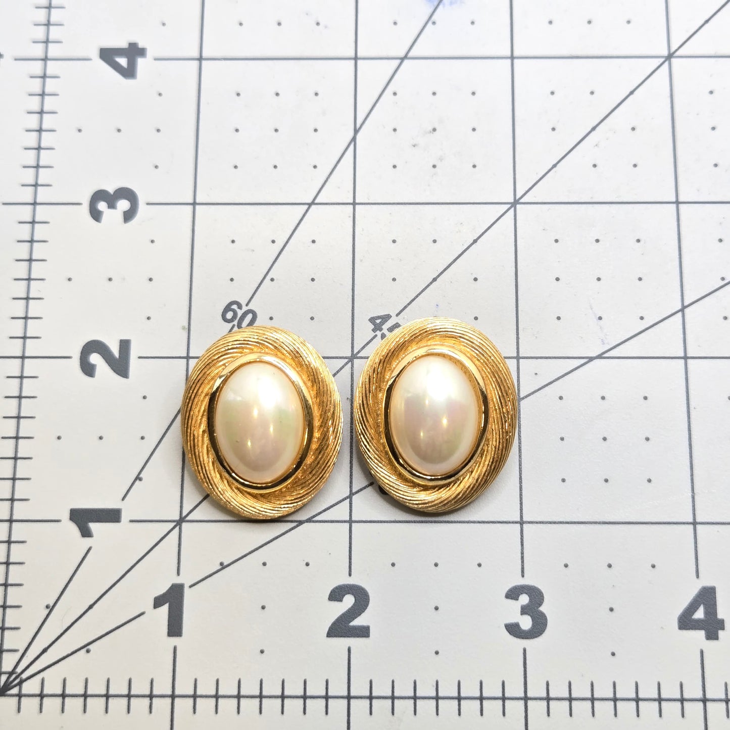 Vintage CHRISTIAN DIOR Oval Gold tone Faux pearl Clip on Earrings