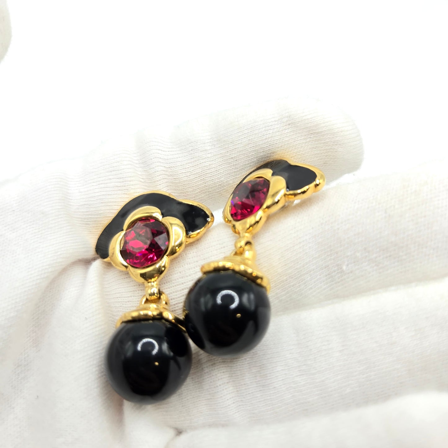 Vintage MONET red Rhinestone black enamel dangle earrings designer runway