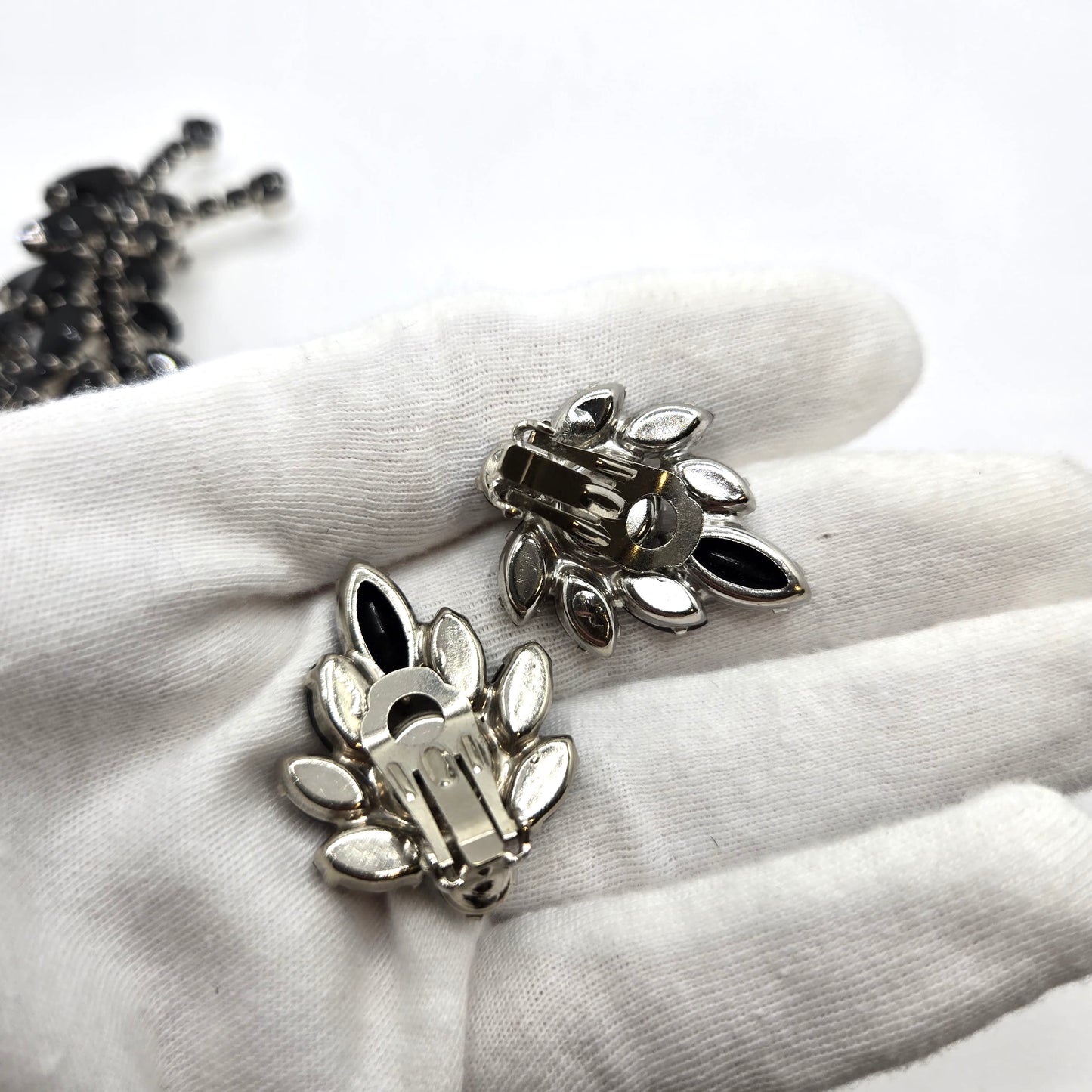 Vintage WEISS Black Navettes Rhinestones Silver tone Brooch Pin and Clip on Earrings set