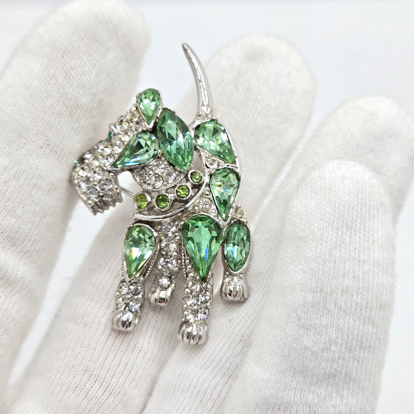 Vintage BOGOFF Scottish Terrier Dog green clear rhinestones silver tone Brooch Pin