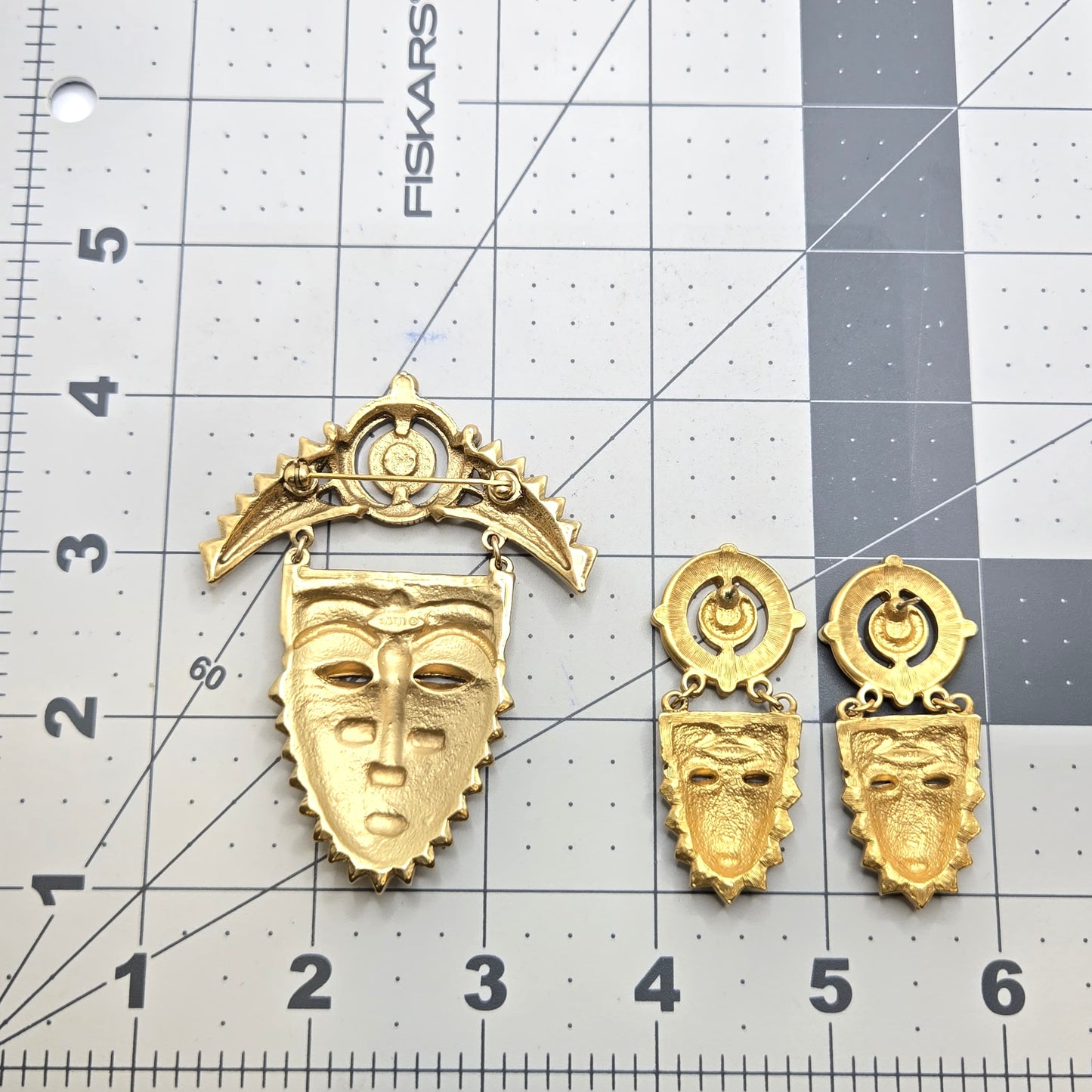 Vintage AVON Tribal Aztec Face Mask Gold tone Rhinestone Brooch Pin and earrings set
