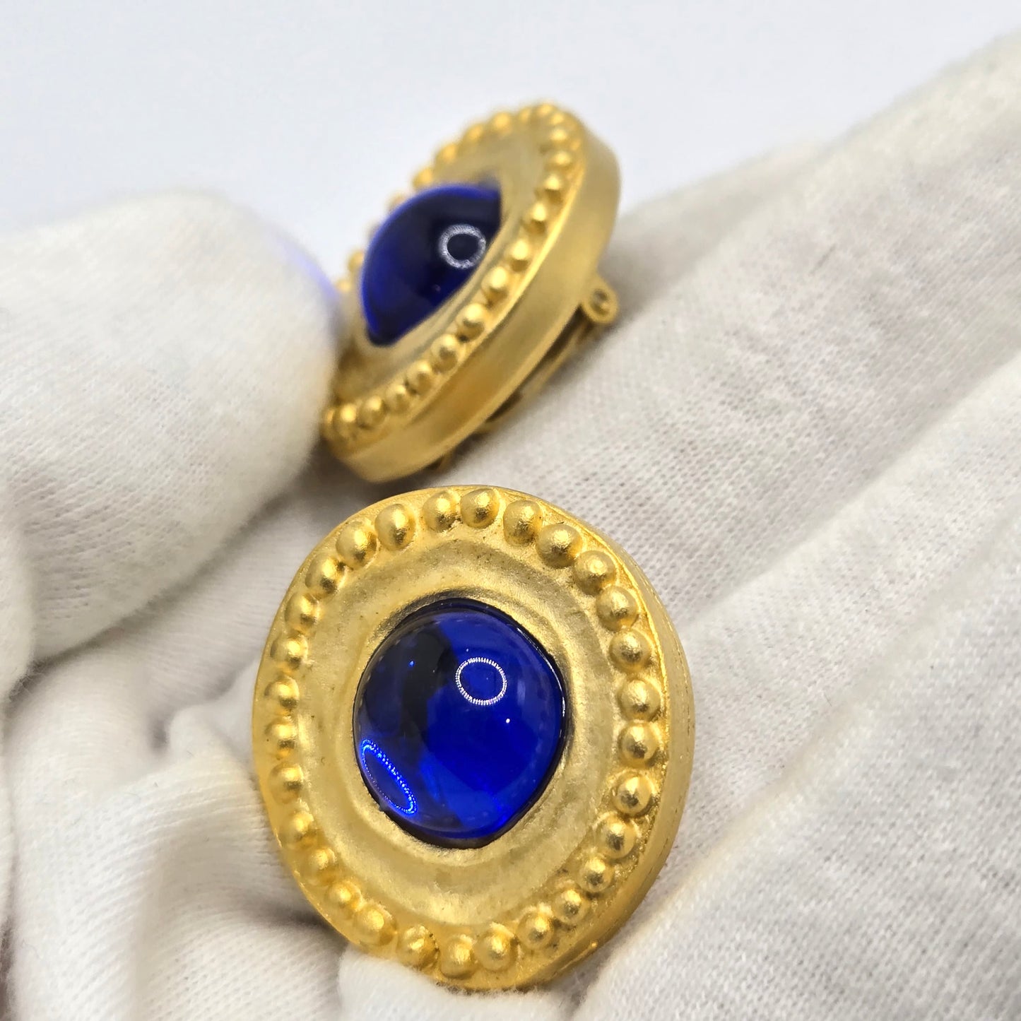 Vintage GENNARO Etruscan Blue Cabochon gold tone Clip on Earrings