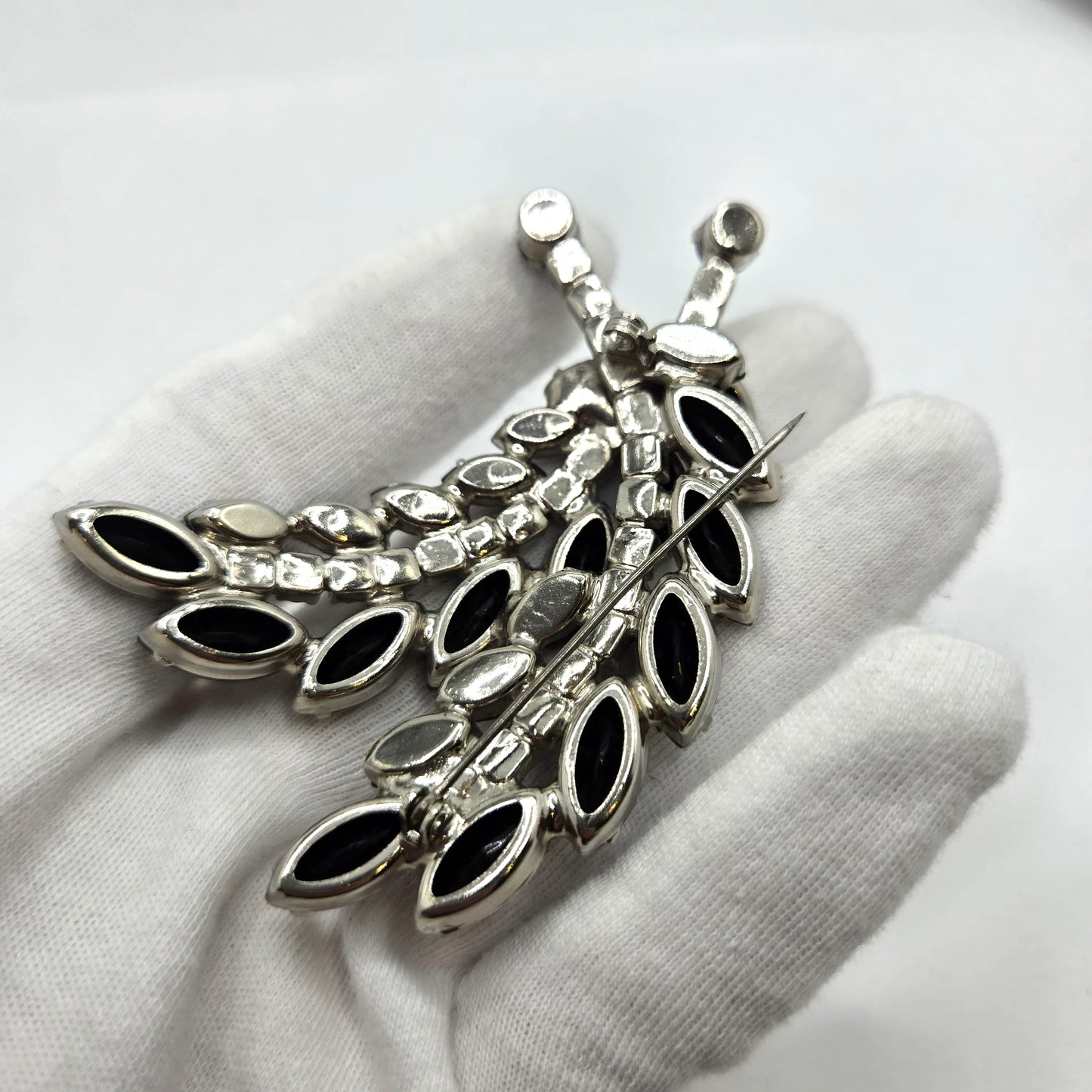Vintage WEISS Black Navettes Rhinestones Silver tone Brooch Pin and Clip on Earrings set