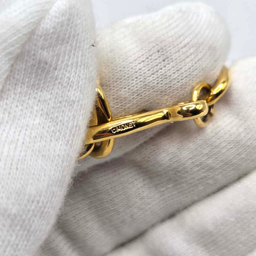 Vintage MONET signed Runway Maltese Cross pendant gold tone chain necklace