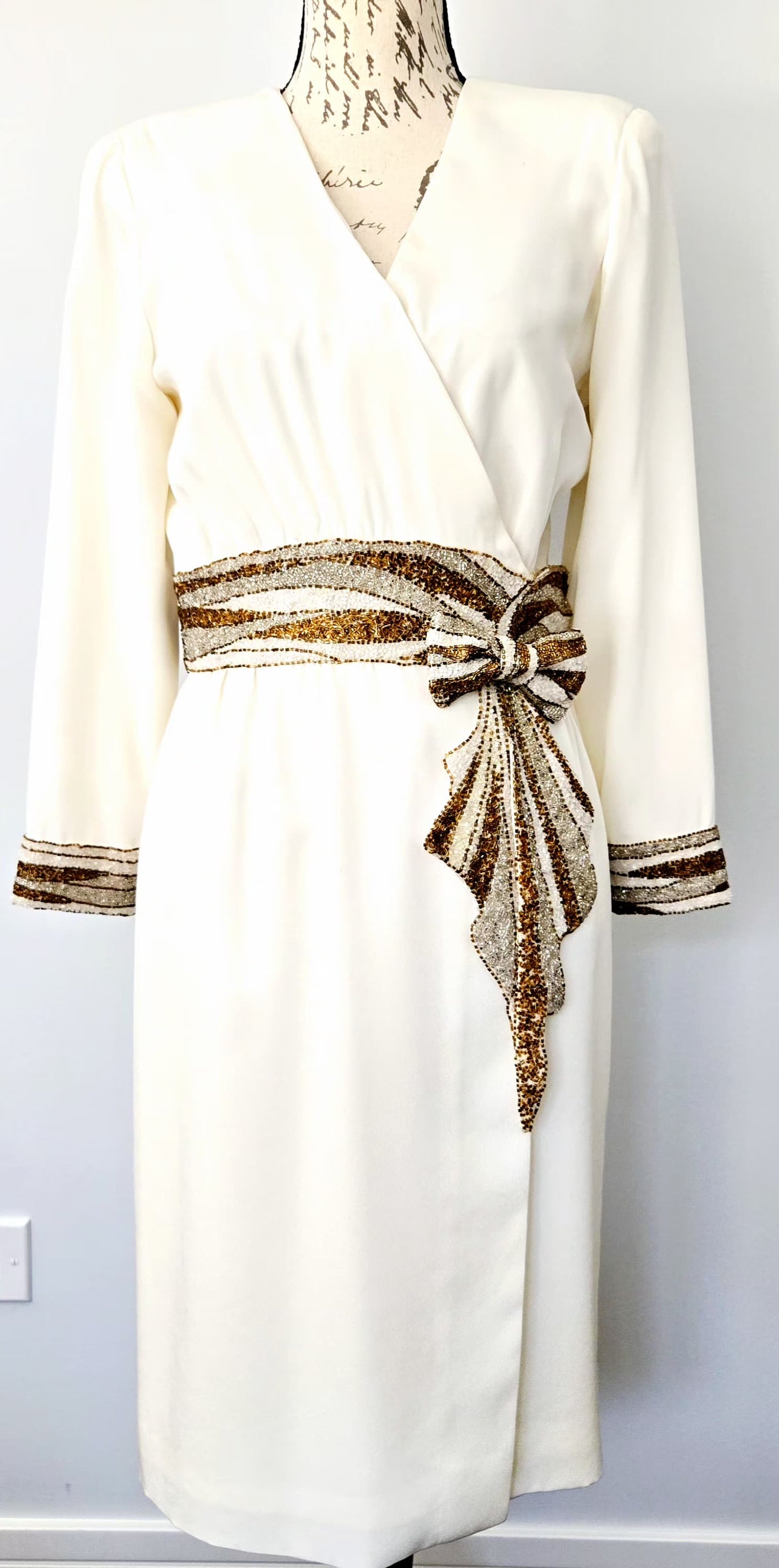 Vintage Bob Mackie off White Cocktail Party Dress Beaded Sequin Dress Long Sleeve Wedding Party Dress Small Cher Dress size 0-2