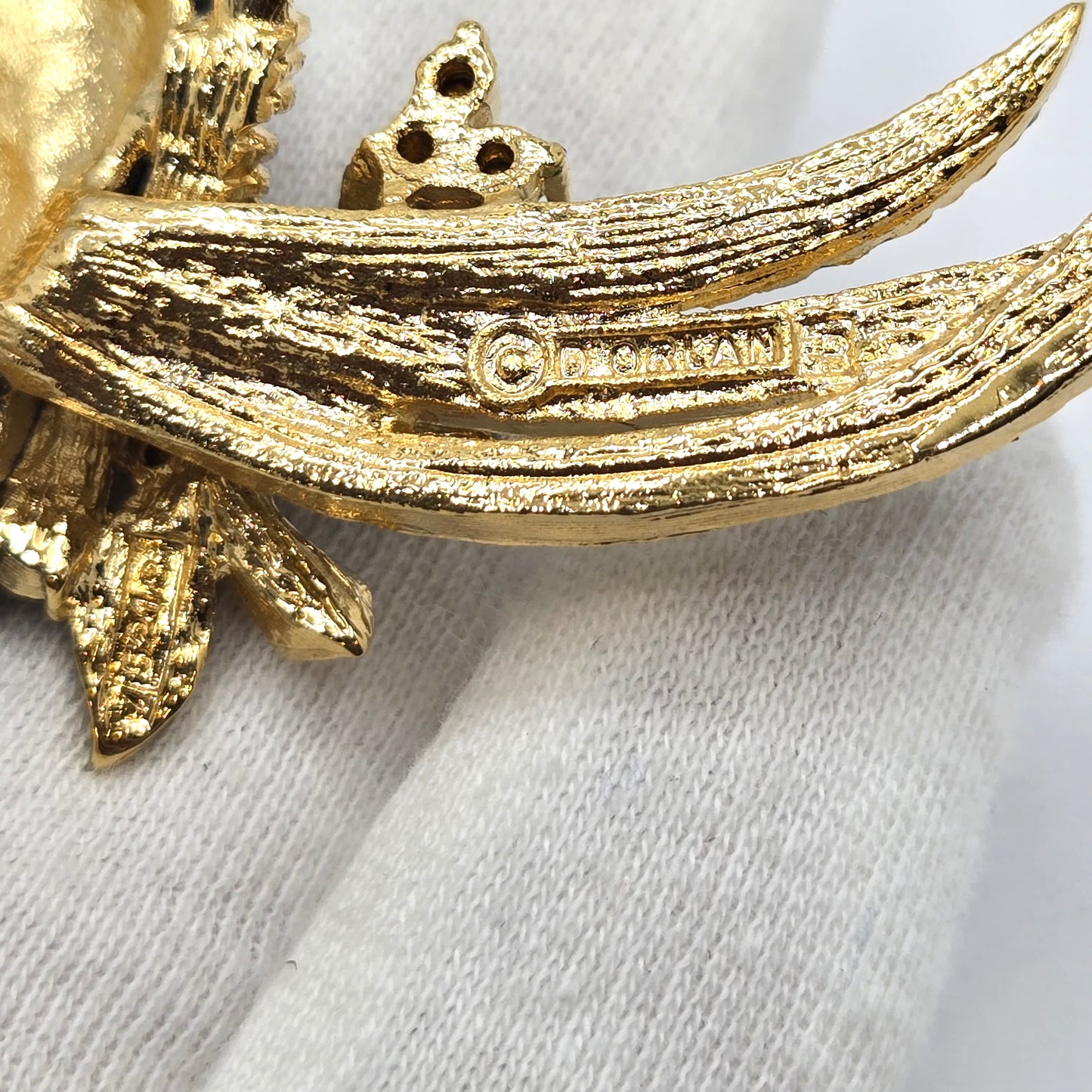 Vintage D'ORLAN BIRD Blue Green Enamel Rhinestones Gold Tone Brooch Pin