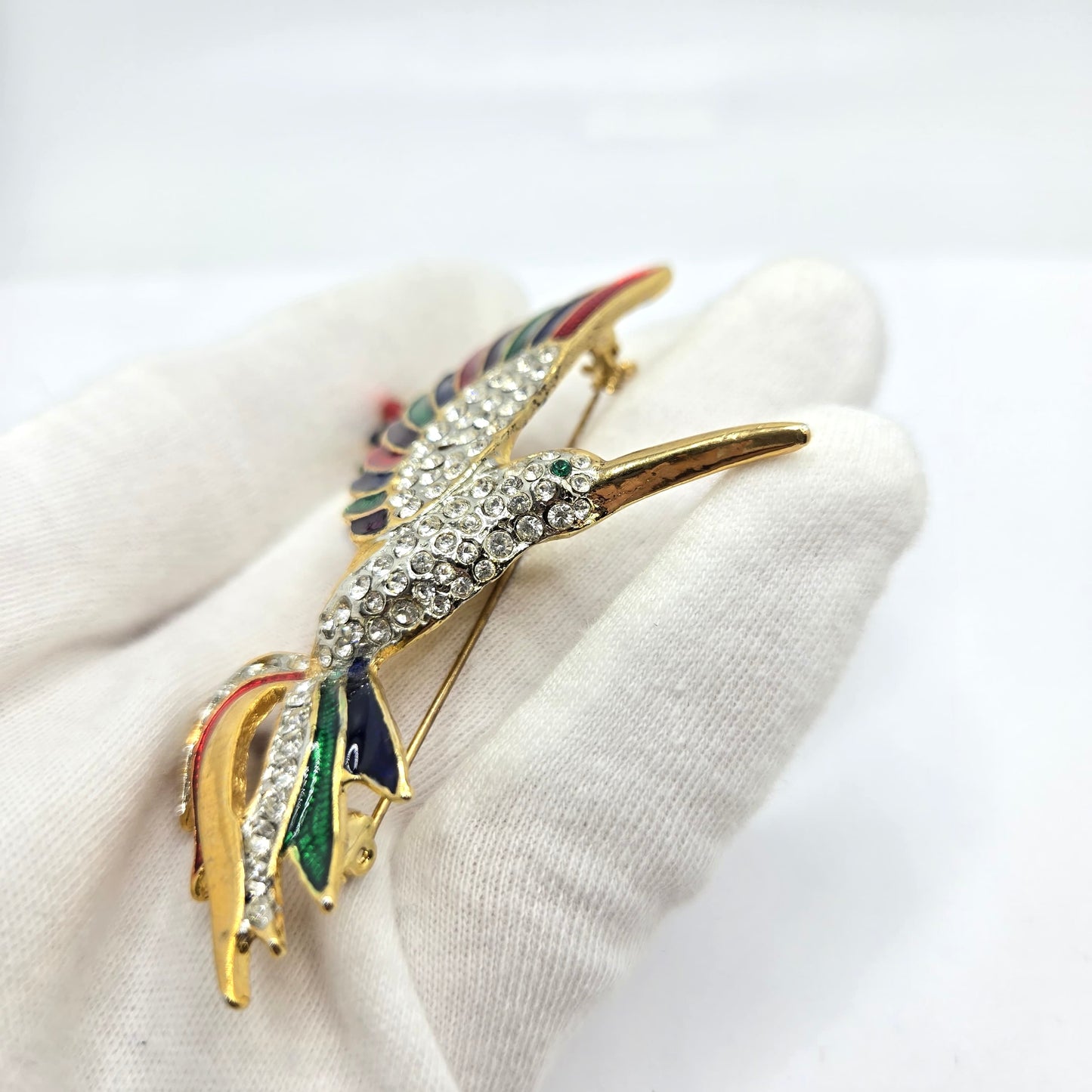 Vintage Beautiful HUMMINGBIRD Red Blue Green Purple Enameled  Rhinestones Gold tone Brooch Pin