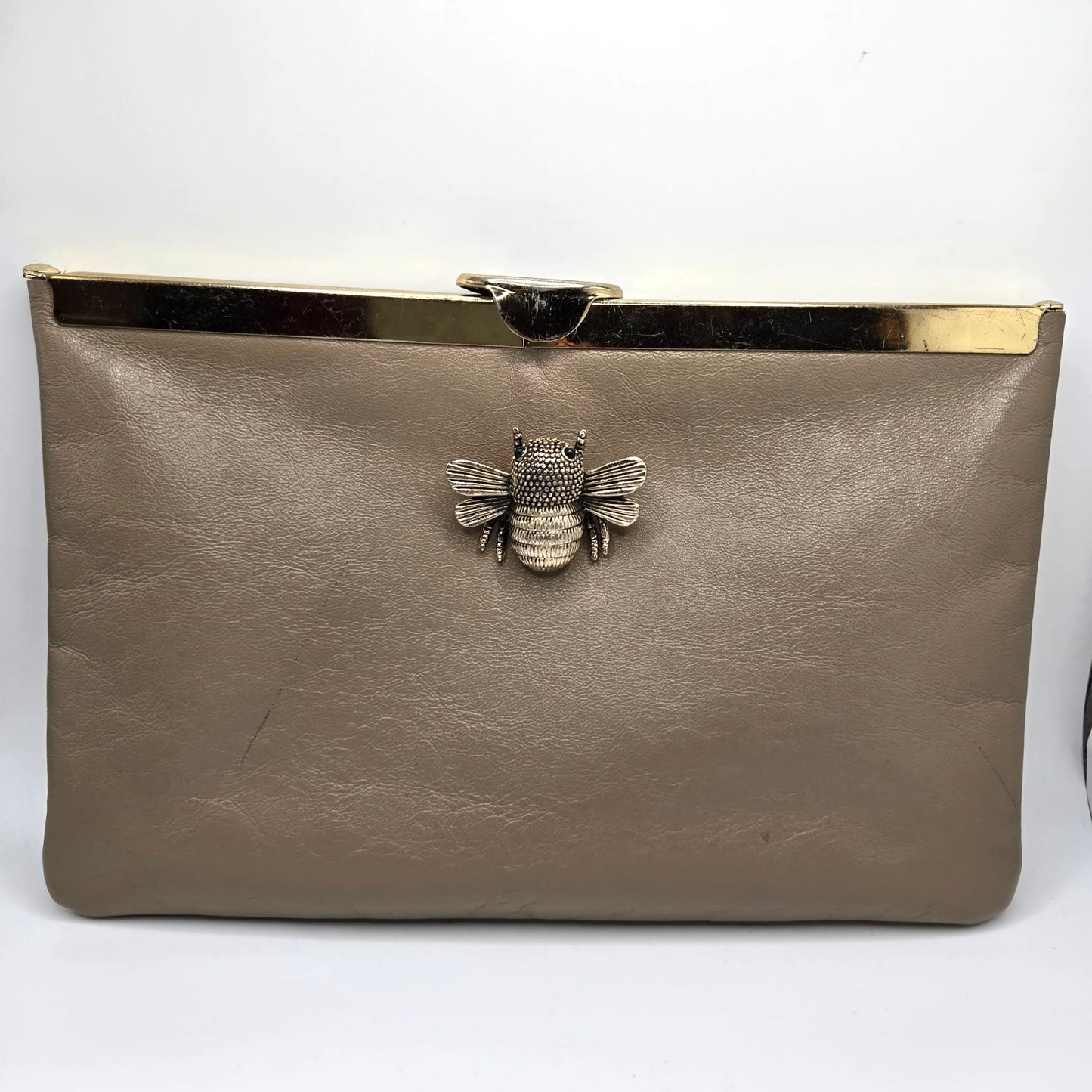Vintage ETRA grey-brown leather clutch bag with antique silver shoulder chain and bee brooch pin