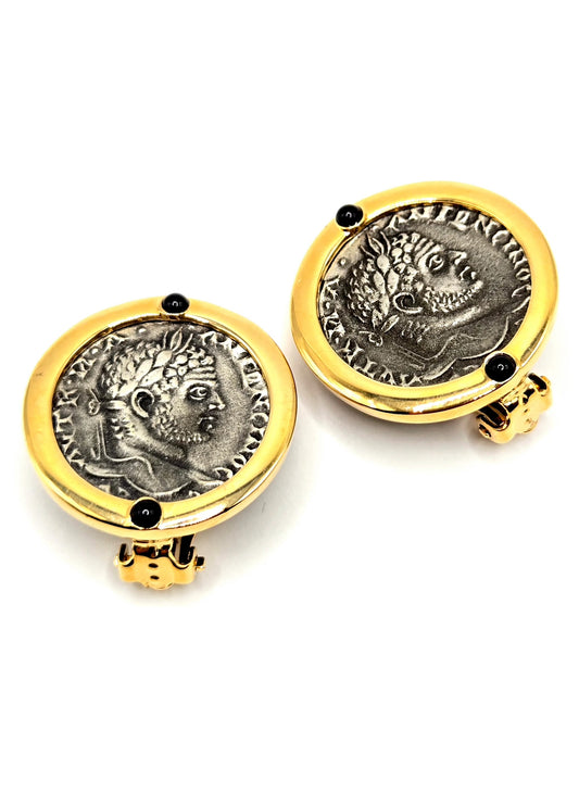 Vintage CAROLEE  Round Roman coin black Cabochon gold tone designer runway clip on earrings