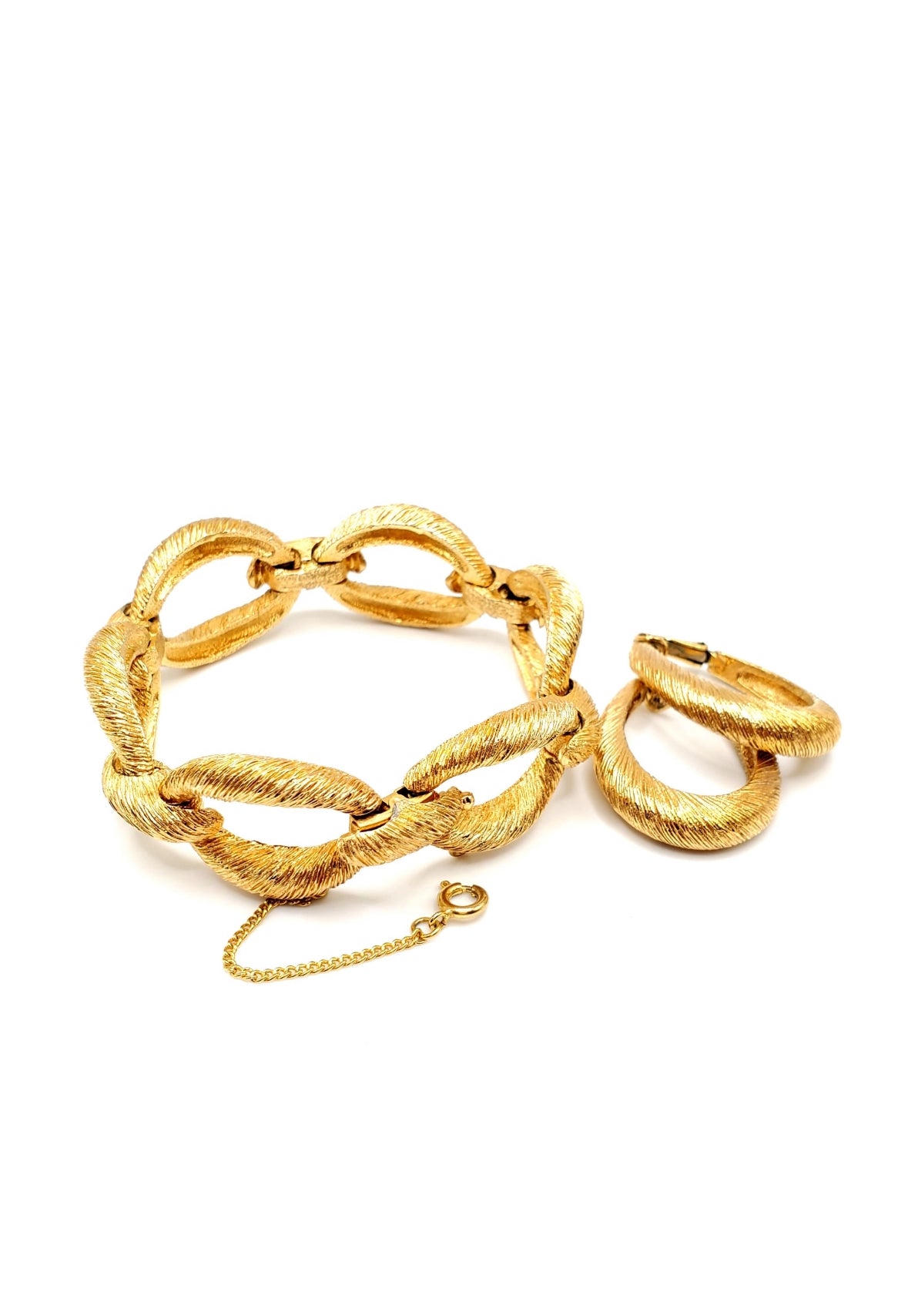 Vintage PANETTA Chunky Link Bracelet & Clip On Earrings Set  Gold Tone