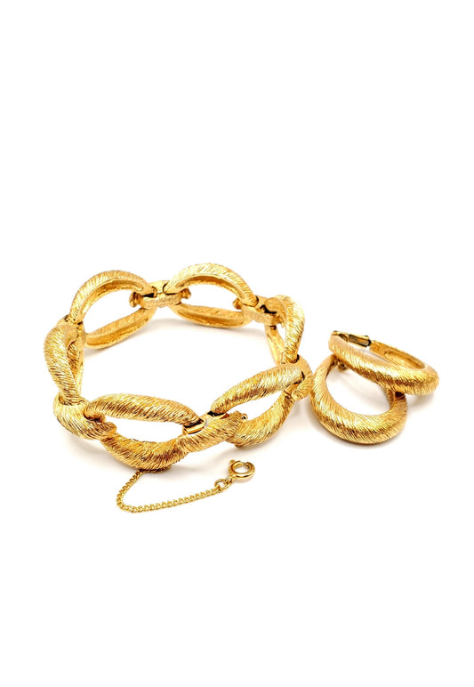 Vintage PANETTA Chunky Link Bracelet & Clip On Earrings Set  Gold Tone