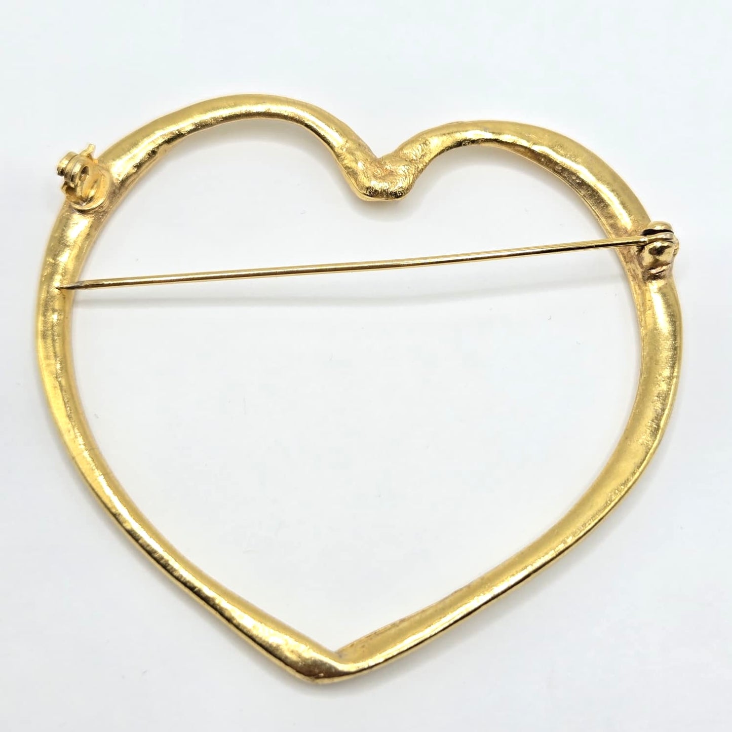 Vintage Huge Heart gold tone brooch pin