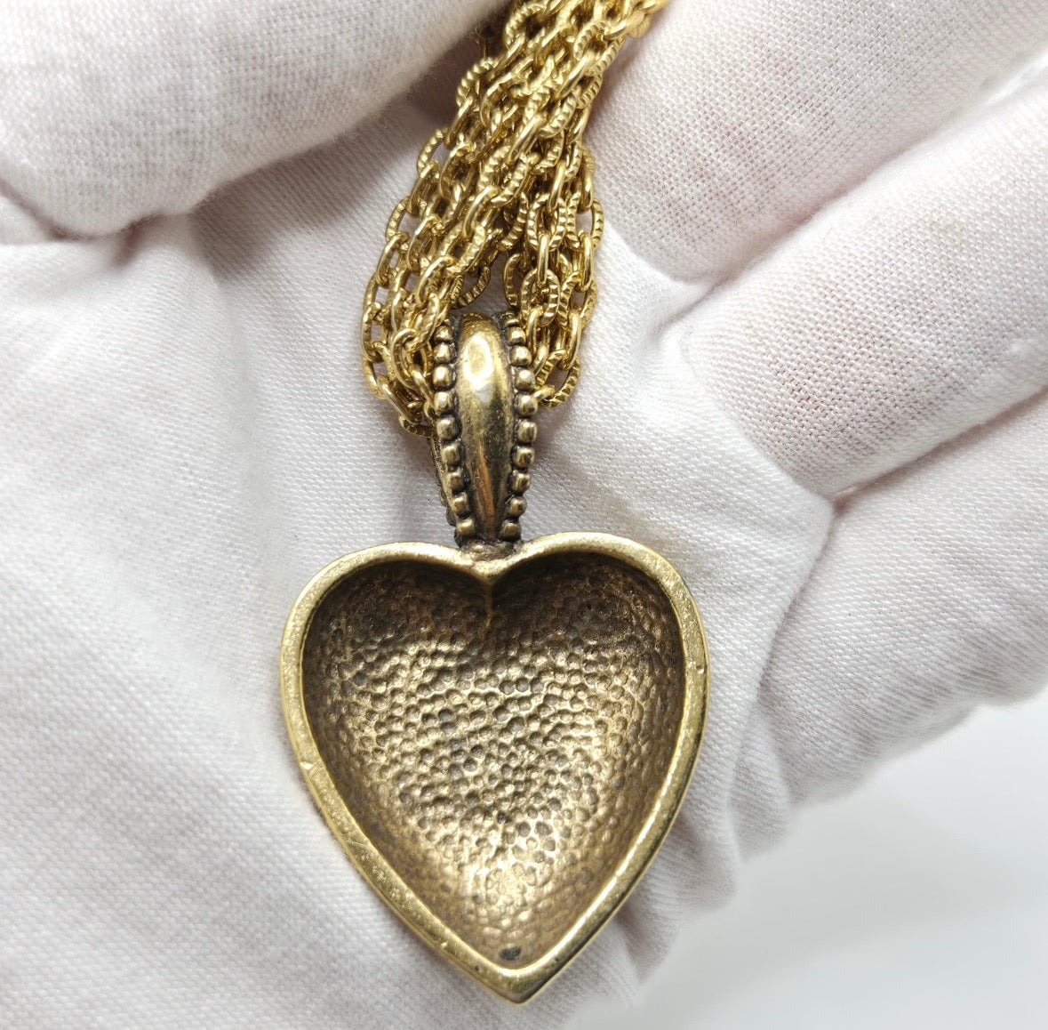 Vintage Gold-Tone Multi-Chain Necklace with Heart Pendant and Faux Pearl