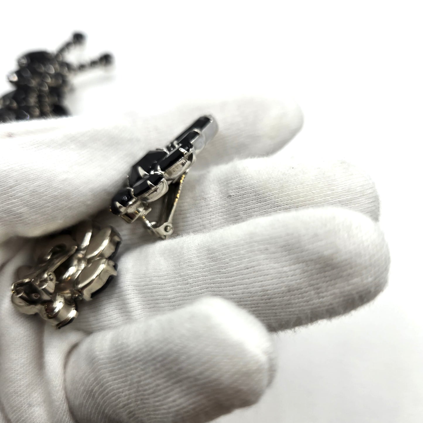 Vintage WEISS Black Navettes Rhinestones Silver tone Brooch Pin and Clip on Earrings set