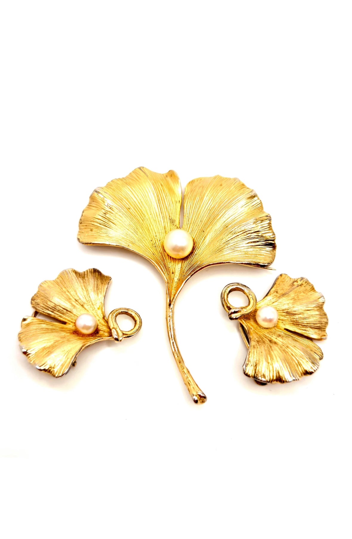 Vintage NAPIER STERLING Signed Ginkgo Leaf, Faux Pearl, Gold Tone Brooch pin and Clip on Earrings Set