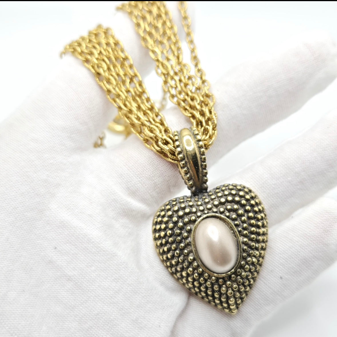 Vintage Gold-Tone Multi-Chain Necklace with Heart Pendant and Faux Pearl