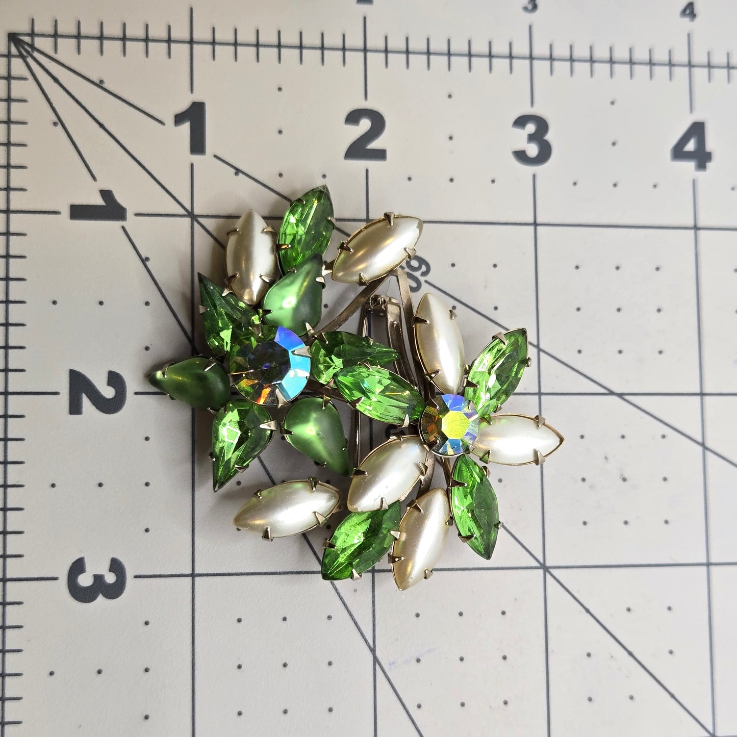 Vintage Designer Green Rhinestones Faux Pearls Light Gold tone Brooch Pin