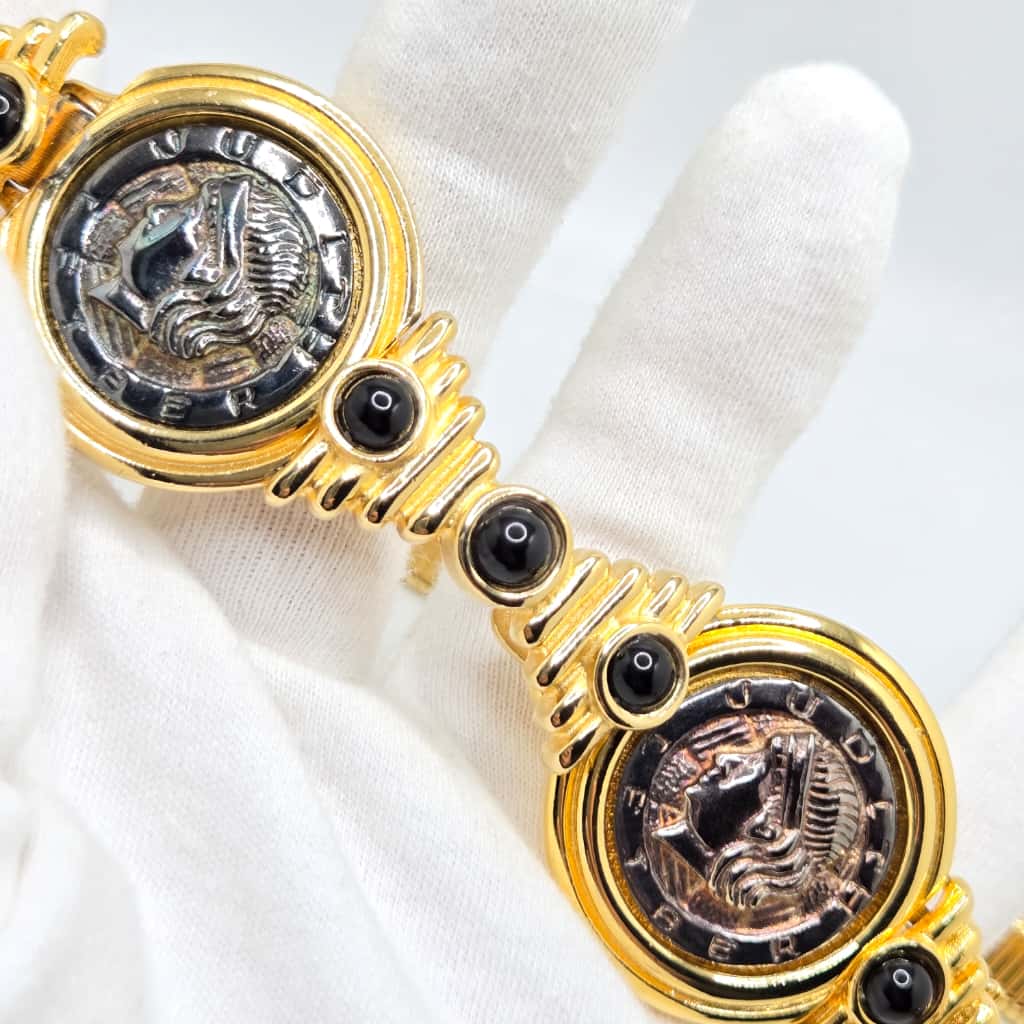 Vintage Judith Leiber Designer Runway Coin Embellished Stretch Belt gold tone. 25-28 inches