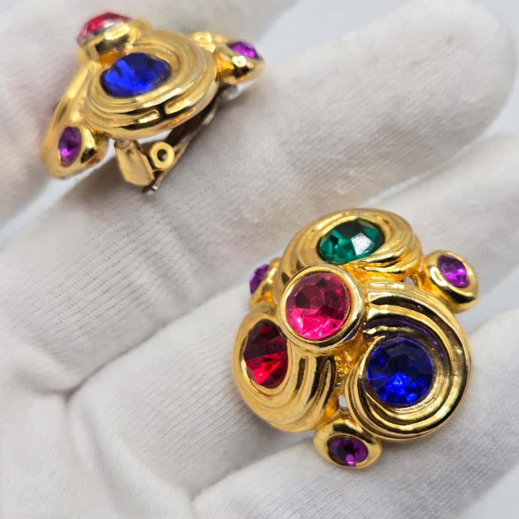 Vintage multicolor rhinestones gold tone designer runway clip on earrings