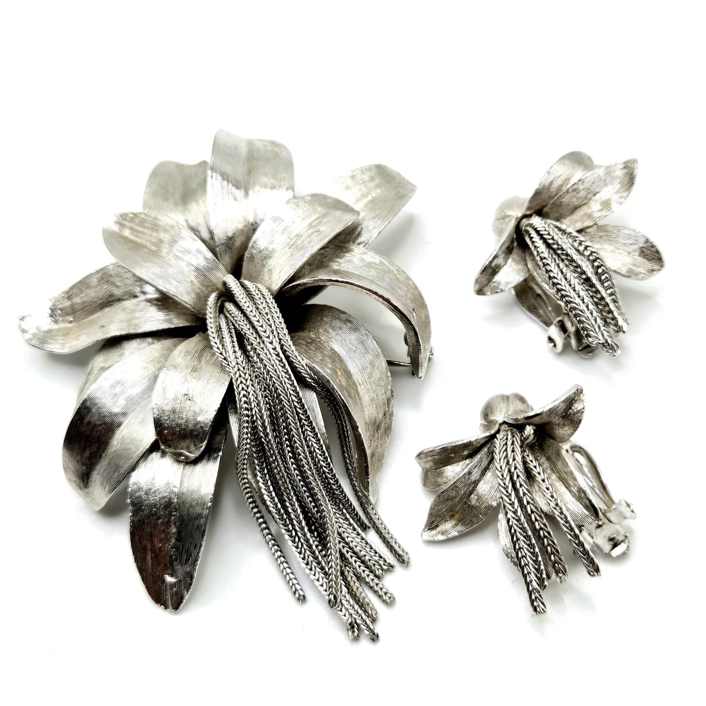 Vintage KRAMER signed flower tassel Brushed Silver tone Brooch Pin and Clip on Earrings set