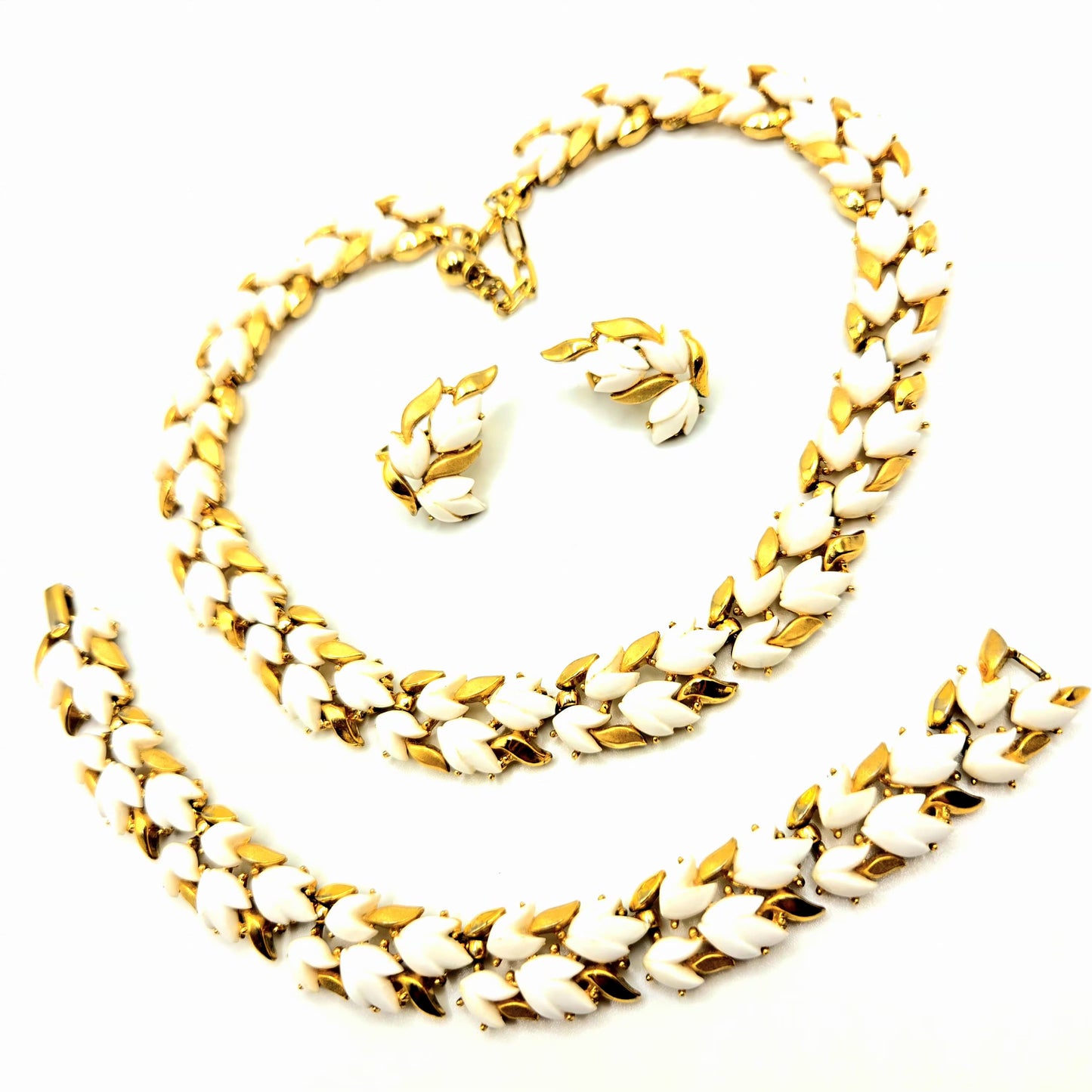 Vintage Trifari crown Alfred Philippe Parure White Lily Of Valley Necklace bracelet clip on Earrings set